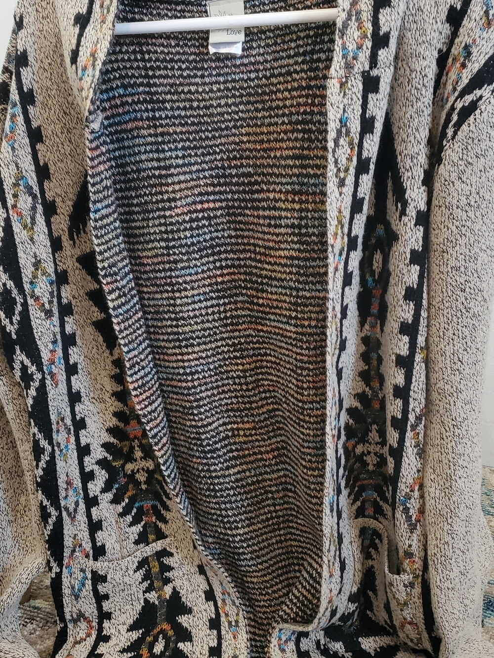 Love Black & Cream Aztec Open-Front Cardigan with Multicolor Flecks